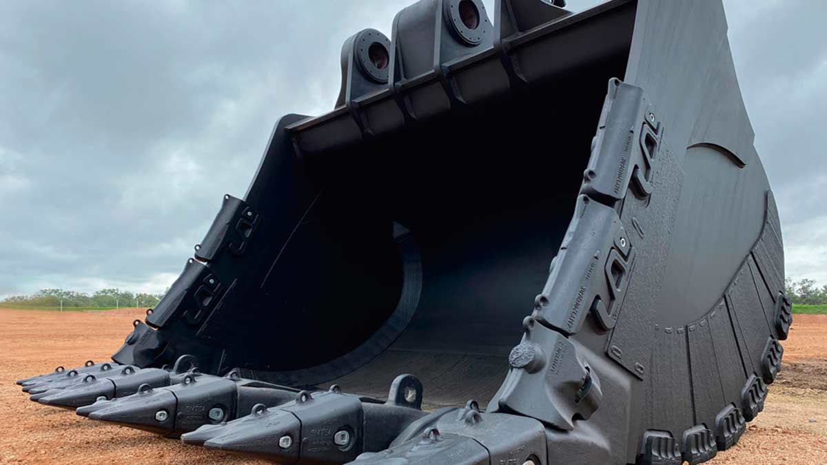 Cast Lips TWINMET equipped with TWINMET and PROMET