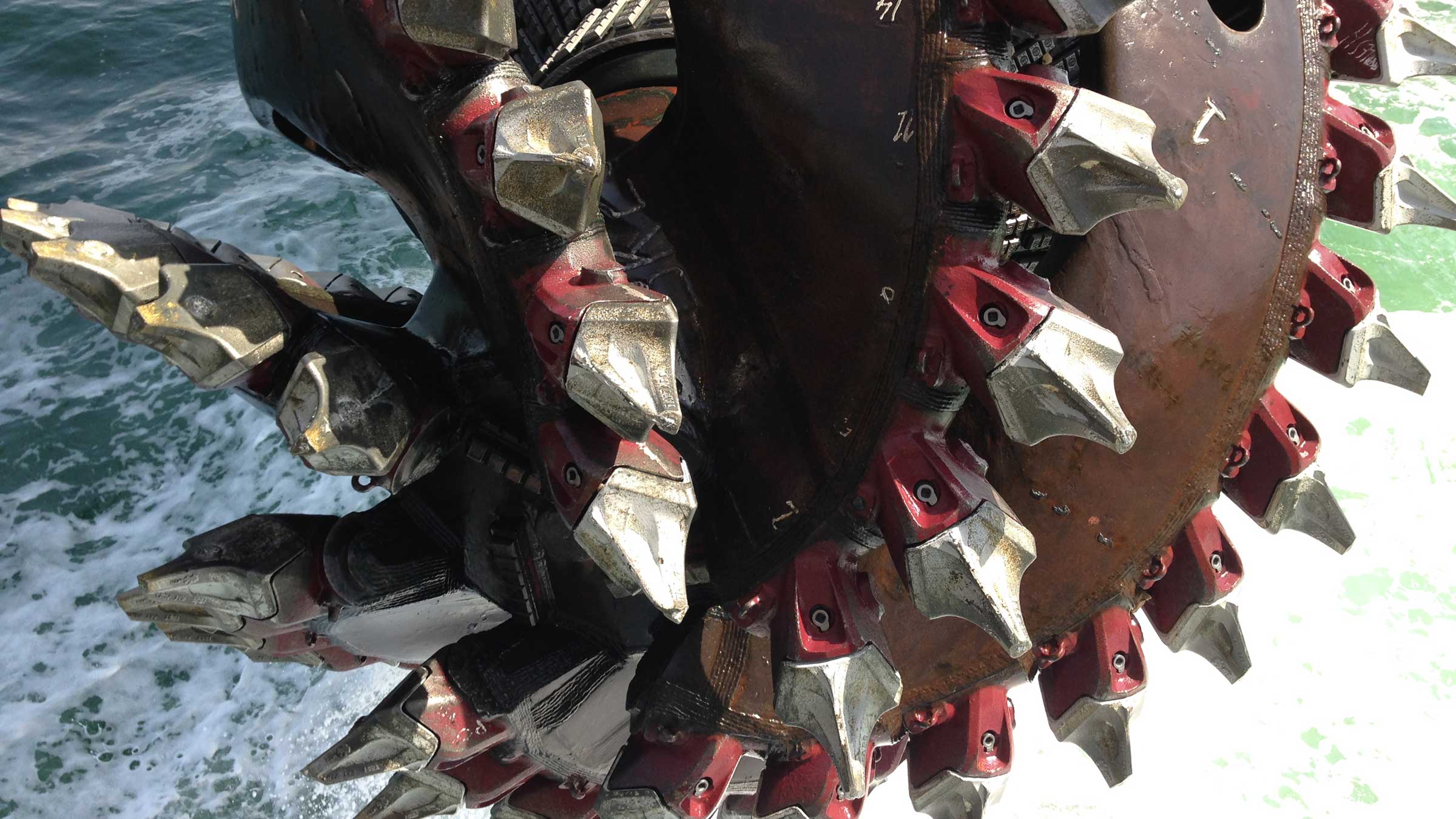 MTG CUTTERHEADS in Qatar with MTG SYSTEMS / DMET