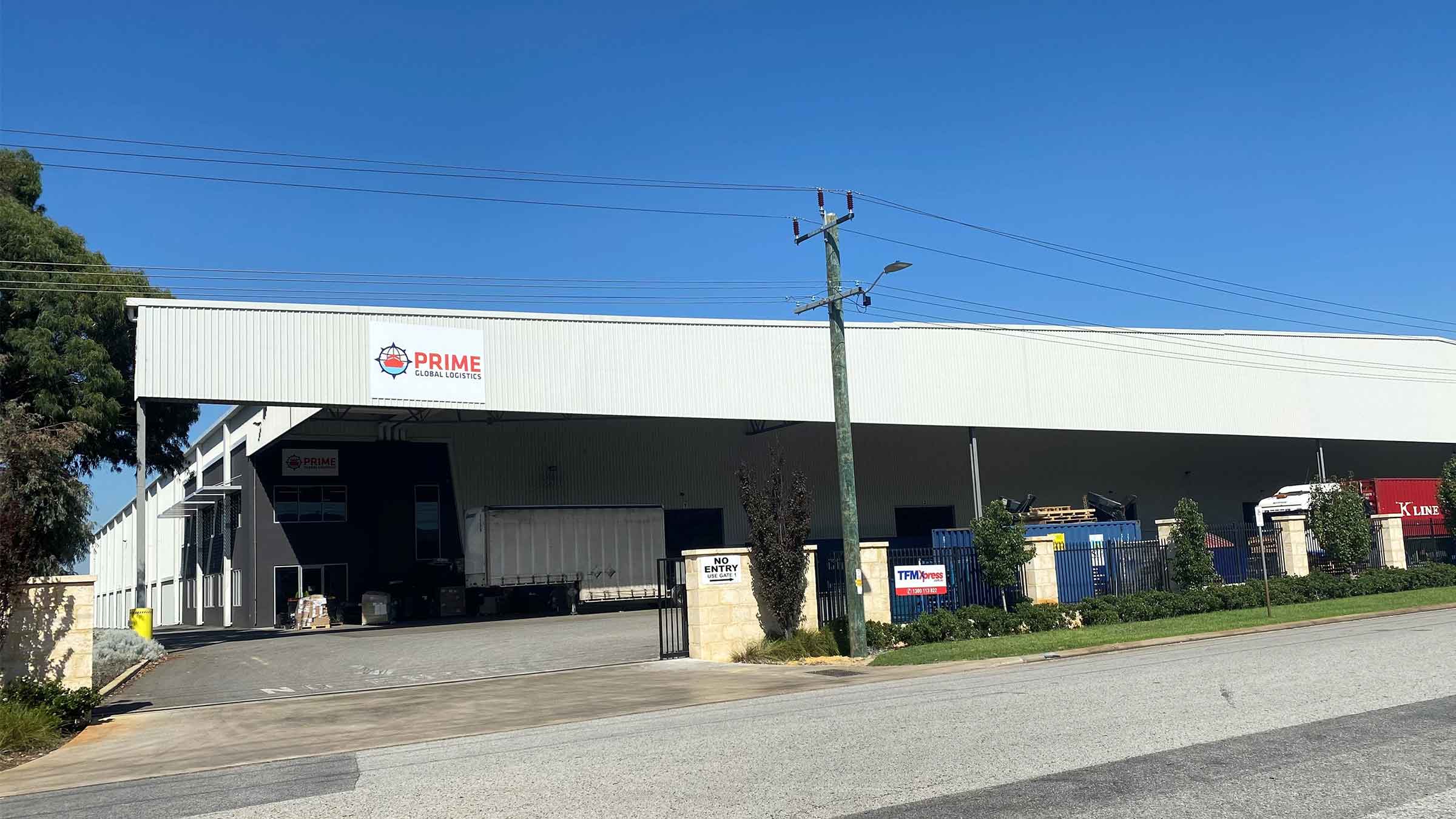 hero_new_warehouse_australia_desktop_2400x1350