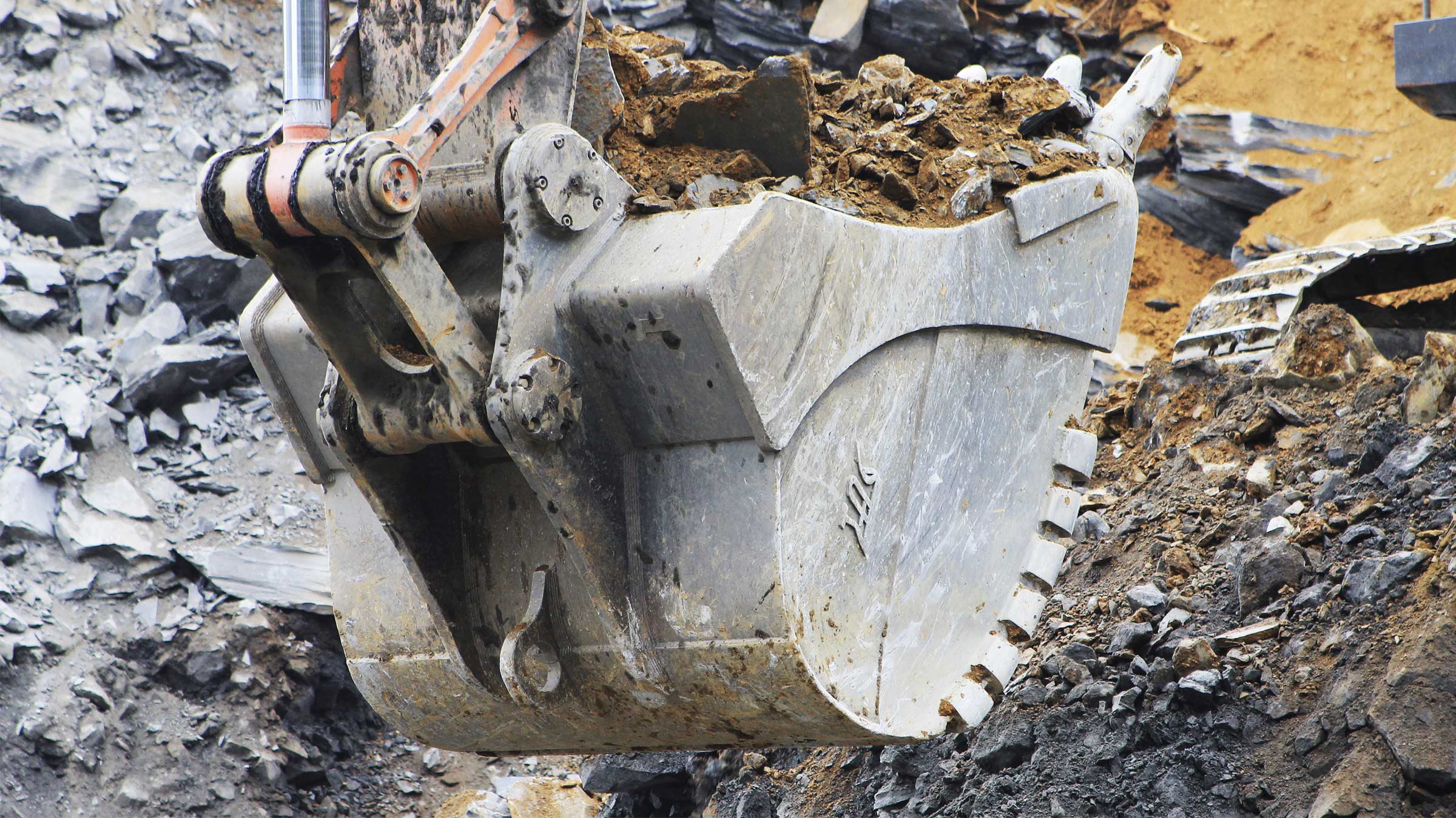 2012_MA240E1_Starmet_Alabama image